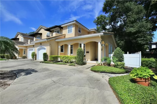 MLS: O5878842 Condo For Sale
