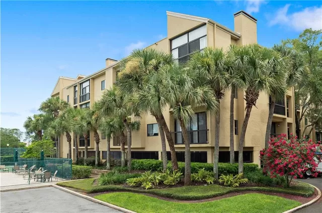 MLS: O5879448 Condo For Sale