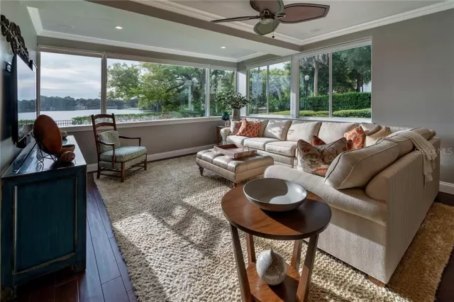 MLS: O5879640 Condo For Sale