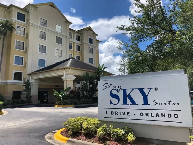 MLS: O5880354 Condo For Sale