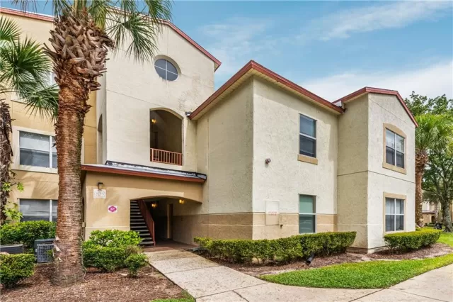 MLS: O5881562 Condo For Sale