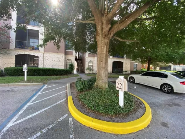 MLS: O5882146 Condo For Sale