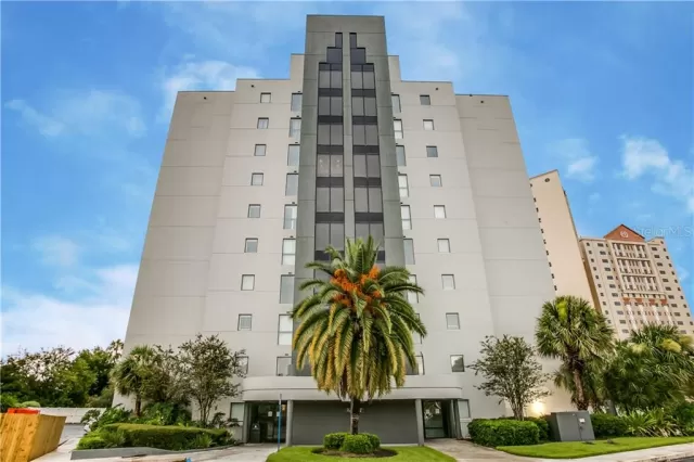 MLS: O5882827 Condo For Sale