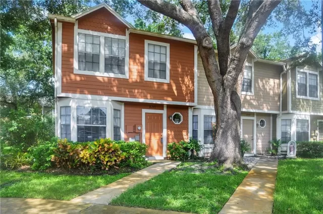 MLS: O5883359 Condo For Sale