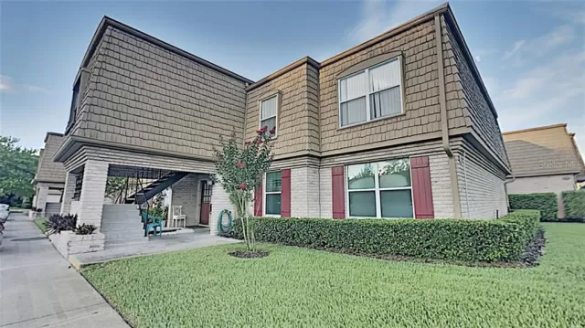 MLS: O5883444 Condo For Sale