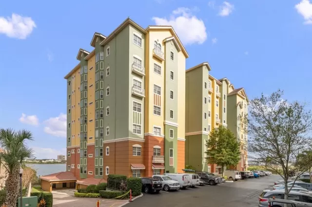 MLS: O5883885 Condo For Sale