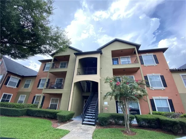 MLS: O5884697 Condo For Sale