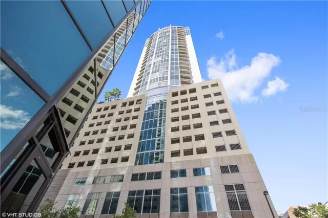 MLS: O5884821 Condo For Sale