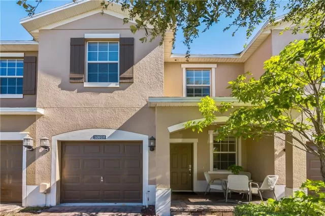 MLS: O5885504 Condo For Sale
