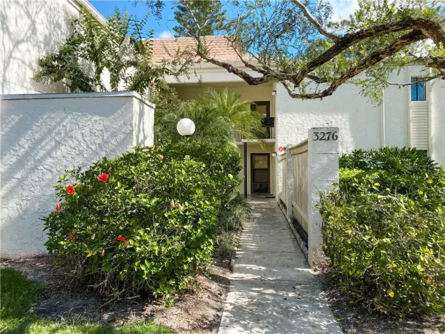 MLS: O5886088 Condo For Sale