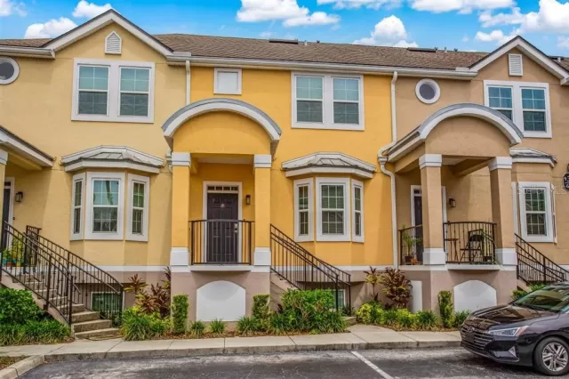 MLS: O5886805 Condo For Sale