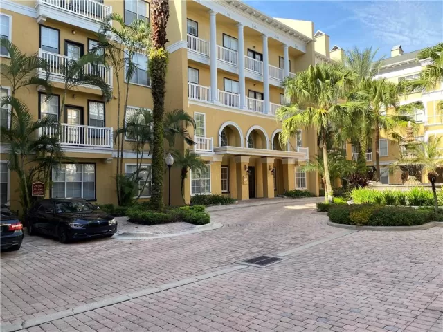 MLS: O5888127 Condo For Sale