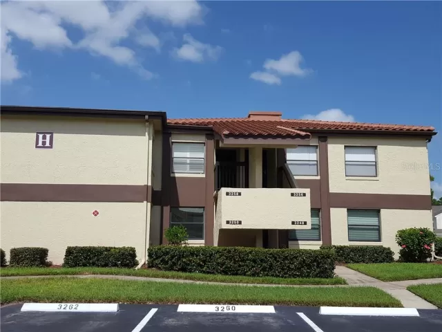 MLS: O5888157 Condo For Sale