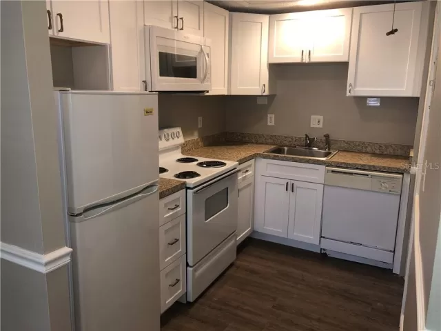 MLS: O5889084 Condo For Sale