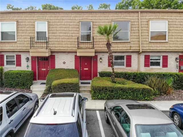 MLS: O5889268 Condo For Sale