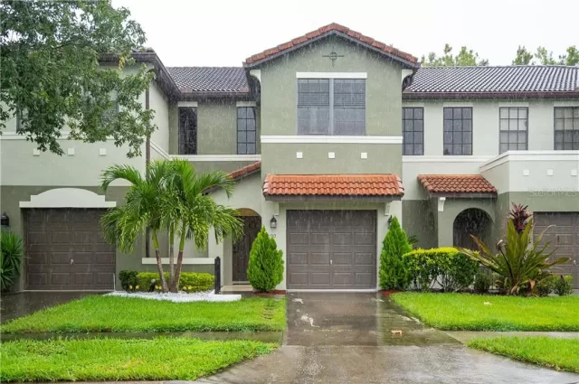 MLS: O5889434 Condo For Sale