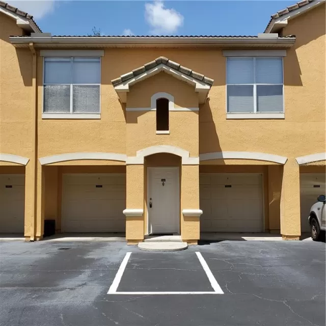 MLS: O5889474 Condo For Sale