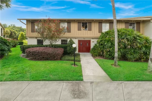 MLS: O5890160 Condo For Sale