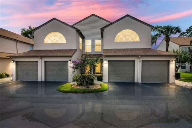 MLS: O5890211 Condo For Sale