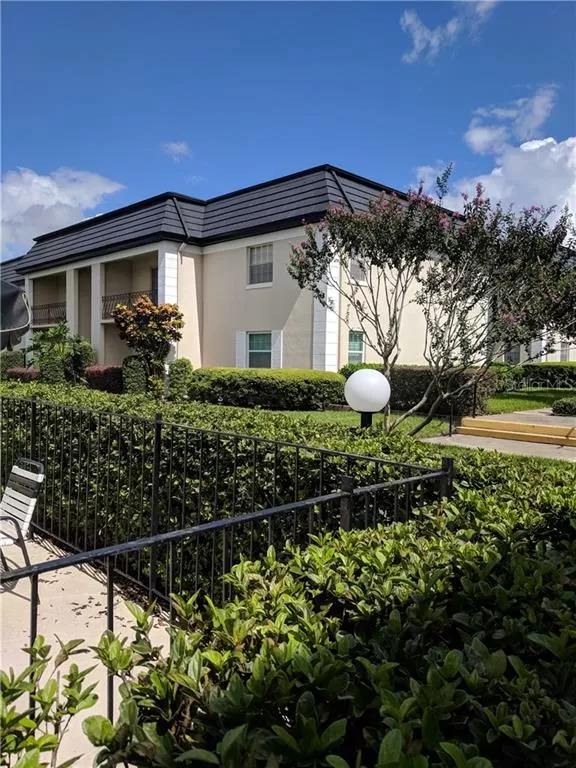 MLS: O5891108 Condo For Sale