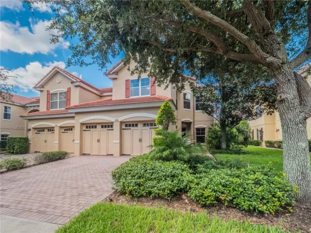 MLS: O5891501 Condo For Sale