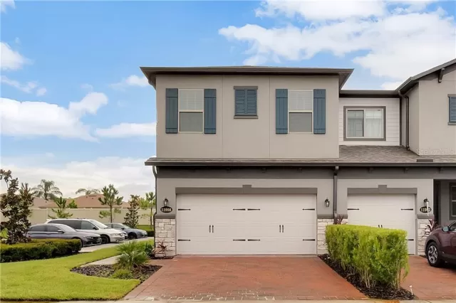 MLS: O5892096 Condo For Sale