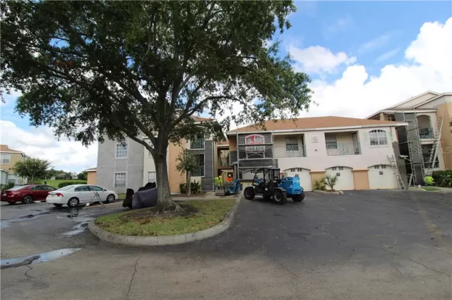 MLS: O5892156 Condo For Sale