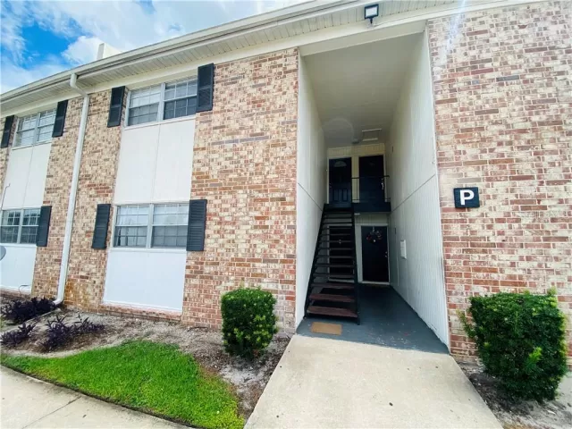 MLS: O5893641 Condo For Sale