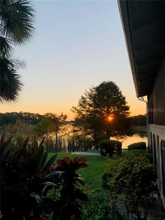 MLS: O5893810 Condo For Sale