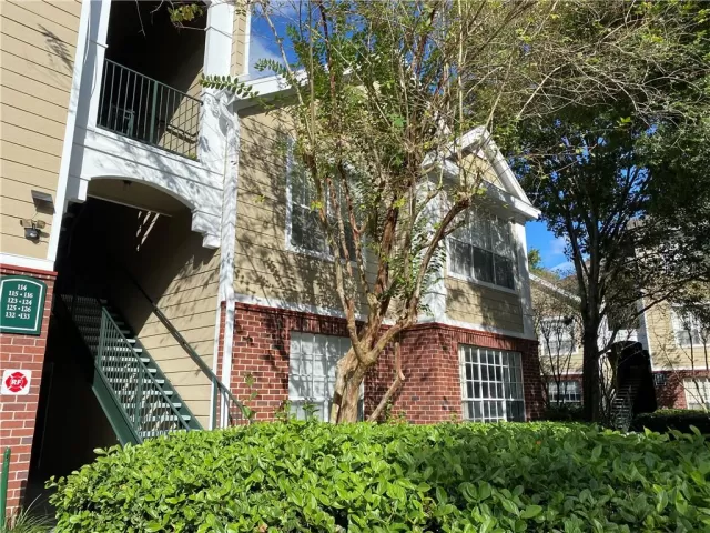 MLS: O5894223 Condo For Sale