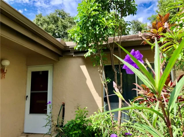 MLS: O5894870 Condo For Sale