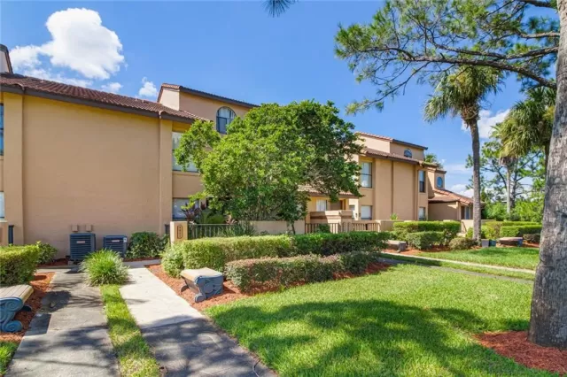 MLS: O5894912 Condo For Sale
