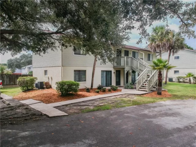 MLS: O5894974 Condo For Sale