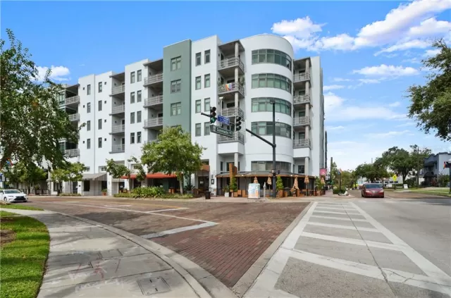 MLS: O5898894 Condo For Sale