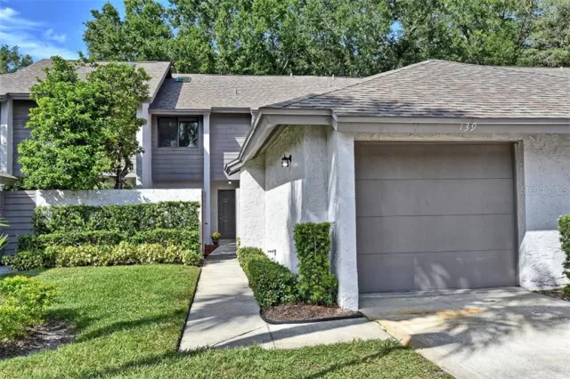 MLS: O5899021 Condo For Sale