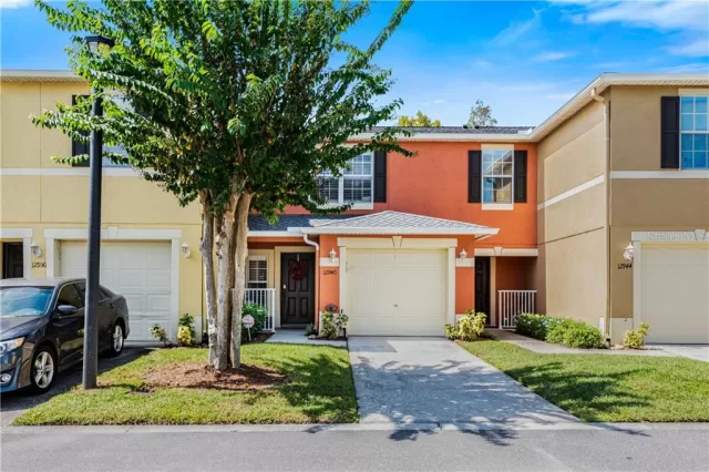 MLS: O5899156 Condo For Sale