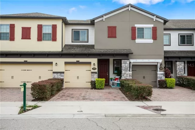 MLS: O5899311 Condo For Sale