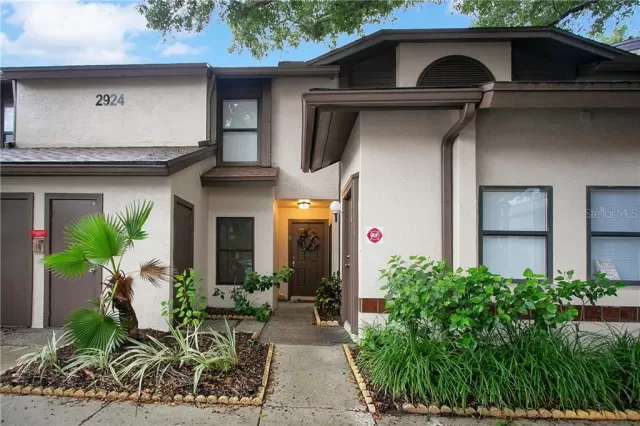 MLS: O5899500 Condo For Sale