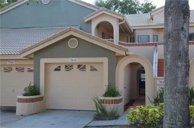 MLS: O5899585 Condo For Sale