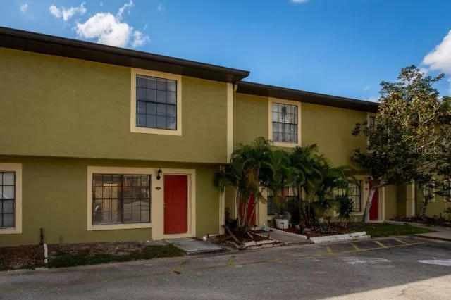 MLS: O5901898 Condo For Sale