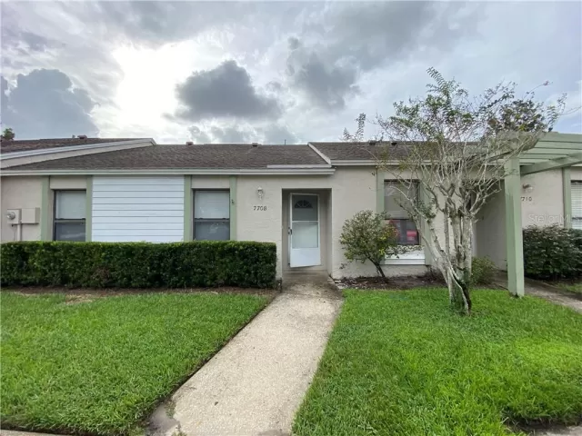 MLS: O5902192 Condo For Sale