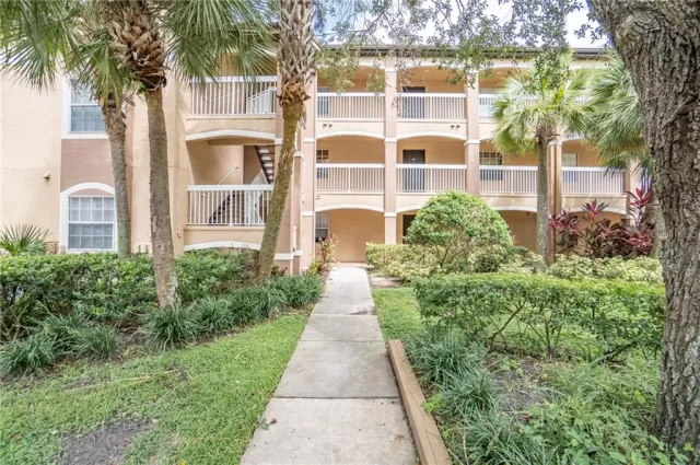 MLS: O5902222 Condo For Sale