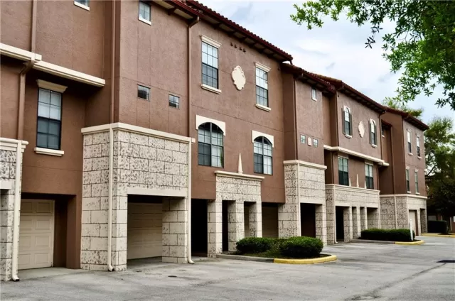 MLS: O5902426 Condo For Sale
