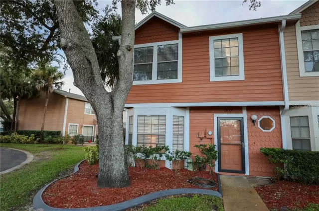 MLS: O5902763 Condo For Sale