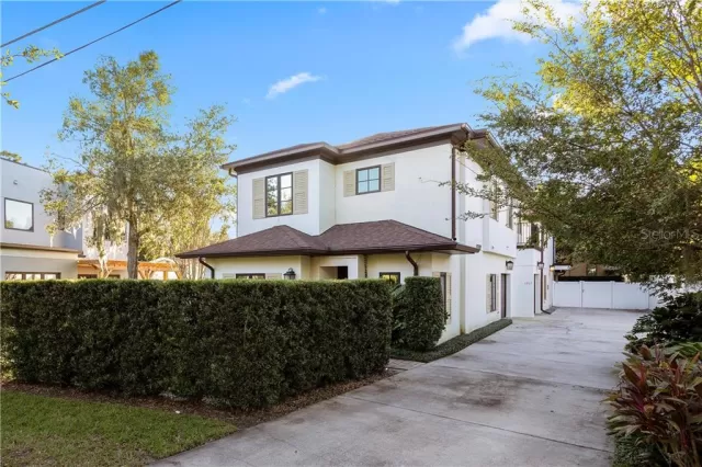 MLS: O5903046 Condo For Sale