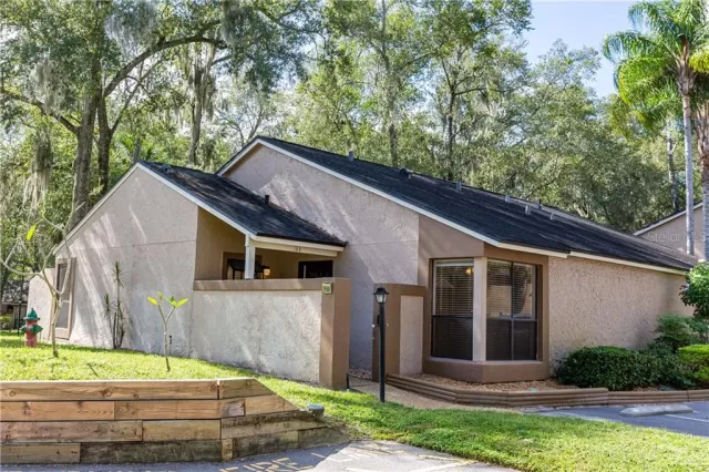 MLS: O5904178 Condo For Sale