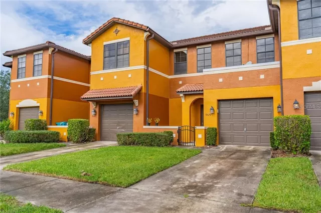 MLS: O5905120 Condo For Sale