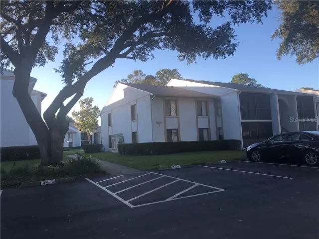 MLS: O5906210 Condo For Sale