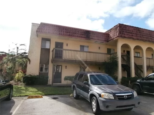 MLS: O5906262 Condo For Sale