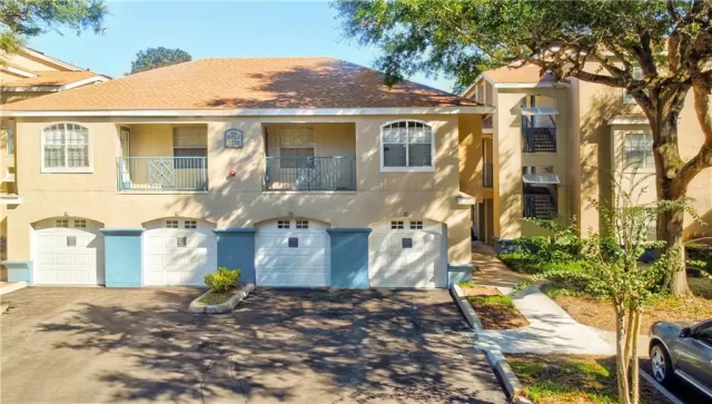 MLS: O5906934 Condo For Sale